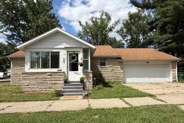 $160,000 | 509 West Davis Street, Hamlet, IN 46532