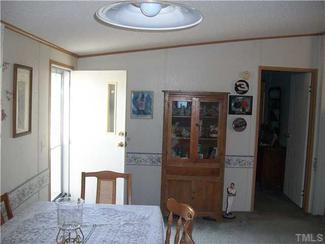 1146 Bear Pond Road Henderson, NC 27537 - Photo 6 of 10 Gallery Image 6