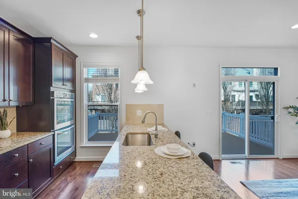 $775,000 | 6262 Casdin Drive, Alexandria, VA 22310