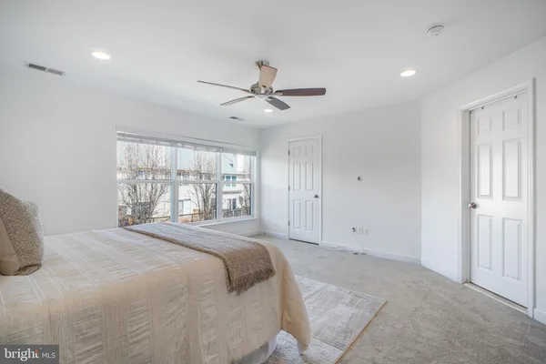 $775,000 | 6262 Casdin Drive, Alexandria, VA 22310