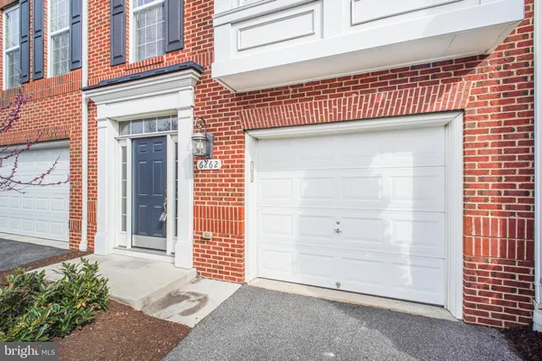 $775,000 | 6262 Casdin Drive, Alexandria, VA 22310