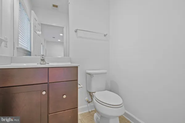 $775,000 | 6262 Casdin Drive, Alexandria, VA 22310