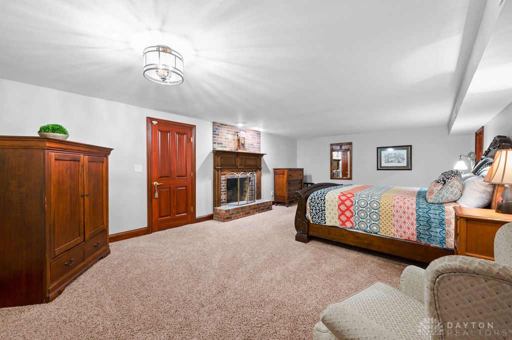 751 Old Springfield Road Vandalia, OH 45377 - Photo 41 of 89