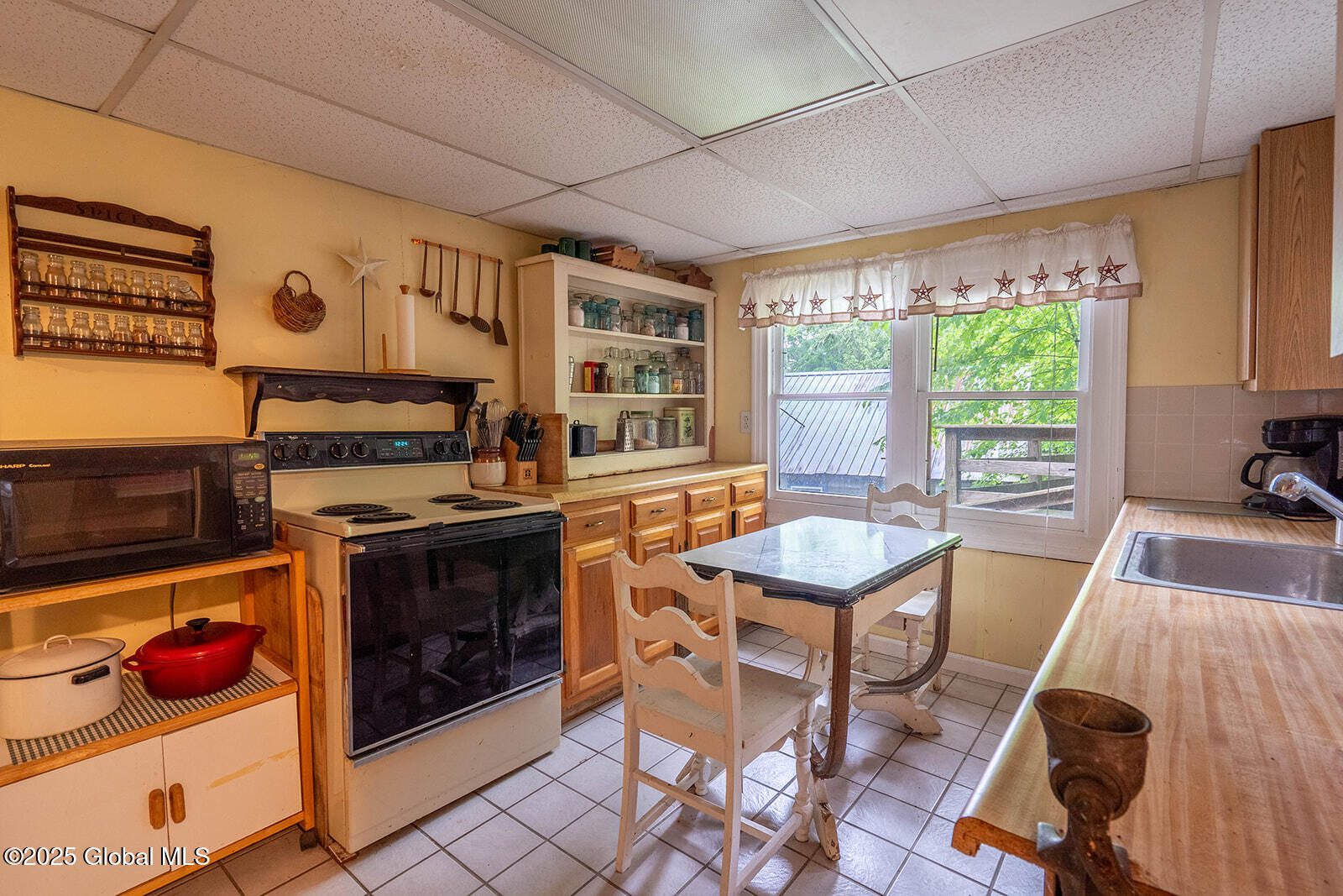 1423 White Lane Argyle, NY 12809 - Photo 9 of 28 _DSC4790-HDR