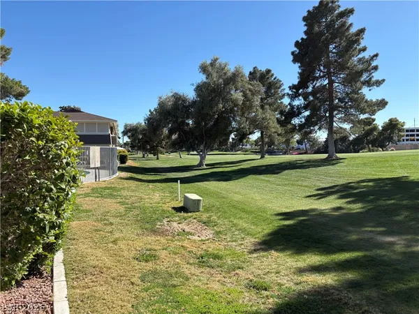 $1,899 | 2831 Geary Place, Unit 2909, Las Vegas, NV 89109