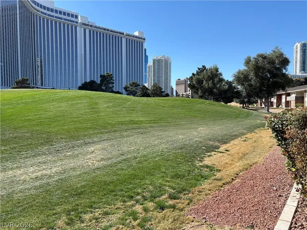 $1,899 | 2831 Geary Place, Unit 2909, Las Vegas, NV 89109