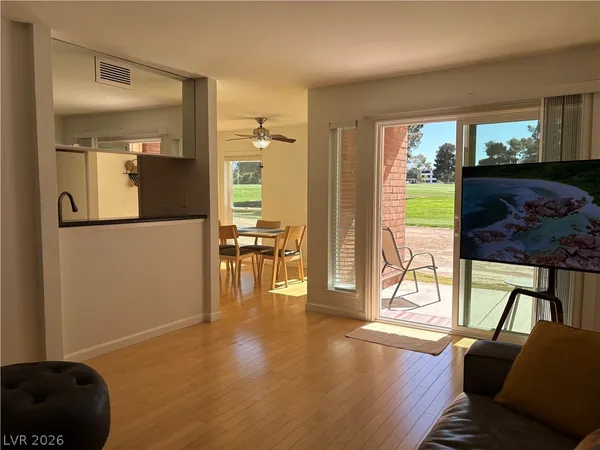 $1,899 | 2831 Geary Place, Unit 2909, Las Vegas, NV 89109