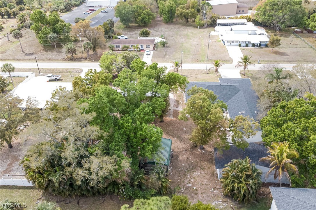 1672 Many Road North Fort Myers, FL 33903 - Photo 2 of 30