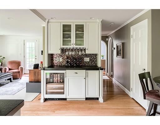 14 Monmouth Road Worcester, MA 01609 - Photo 13 of 29 Gallery Image 13