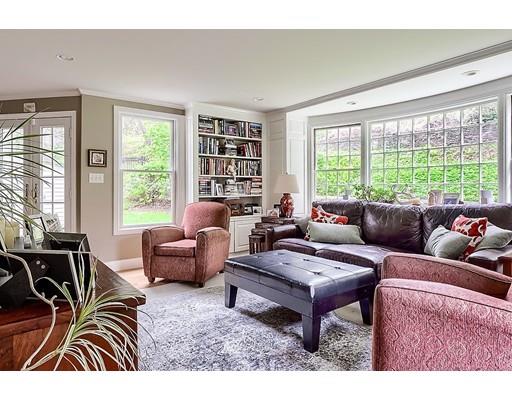 14 Monmouth Road Worcester, MA 01609 - Photo 17 of 29 Gallery Image 17