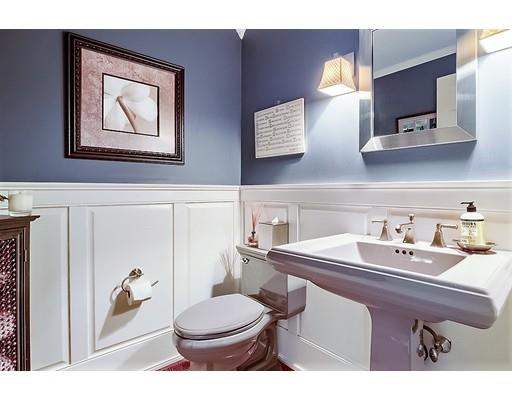 14 Monmouth Road Worcester, MA 01609 - Photo 18 of 29 Gallery Image 18