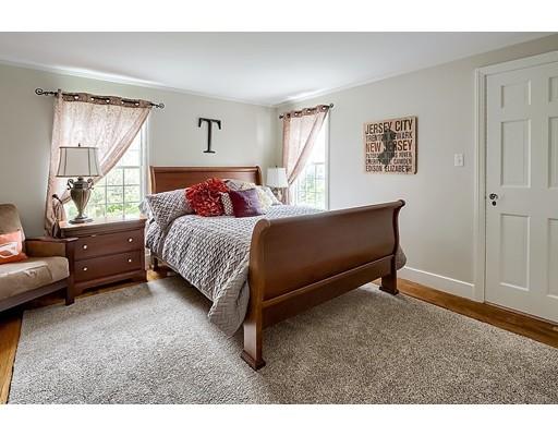14 Monmouth Road Worcester, MA 01609 - Photo 22 of 29 Gallery Image 22