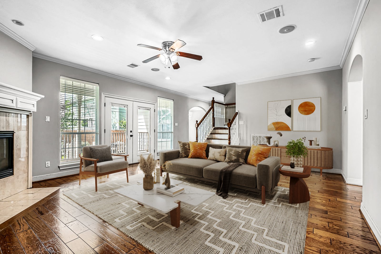 806 East 29th Street Houston, TX 77009 - Photo 7 of 30 a living room with furniture and wooden floor