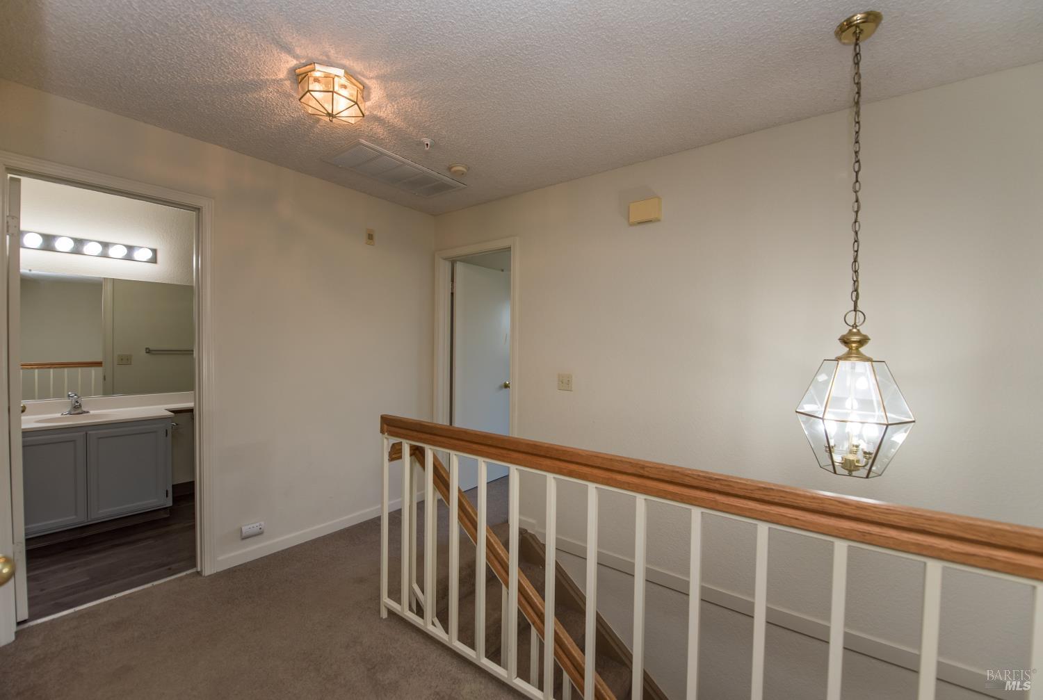 7 Meridian Circle Rohnert Park, CA 94928 - Photo 11 of 28