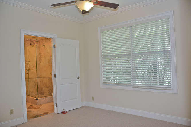 241 Malverne Road West Palm Beach, FL 33405 - Photo 15 of 36 241 Malverne Rd West Palm-small-034-241