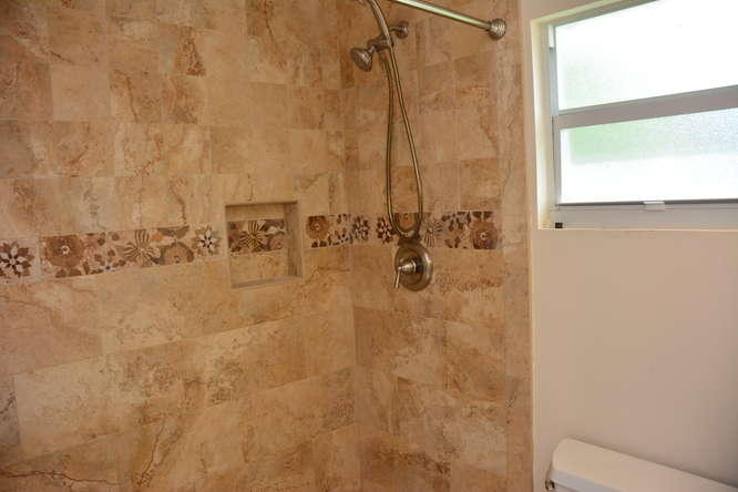 241 Malverne Road West Palm Beach, FL 33405 - Photo 27 of 36 241 Malverne Rd West Palm-small-048-Moth