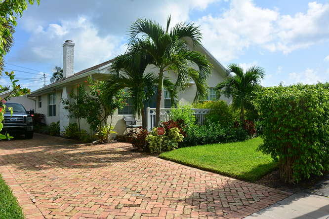 241 Malverne Road West Palm Beach, FL 33405 - Photo 29 of 36 241 Malverne Rd West Palm-small-058-Fron