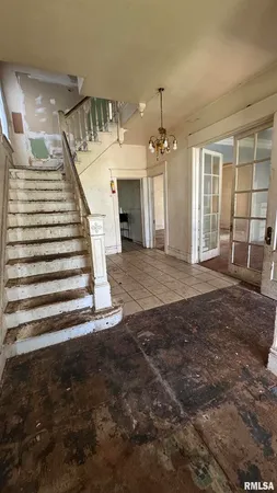 $29,900 | 1815 West 3rd Street, Davenport, IA 52802