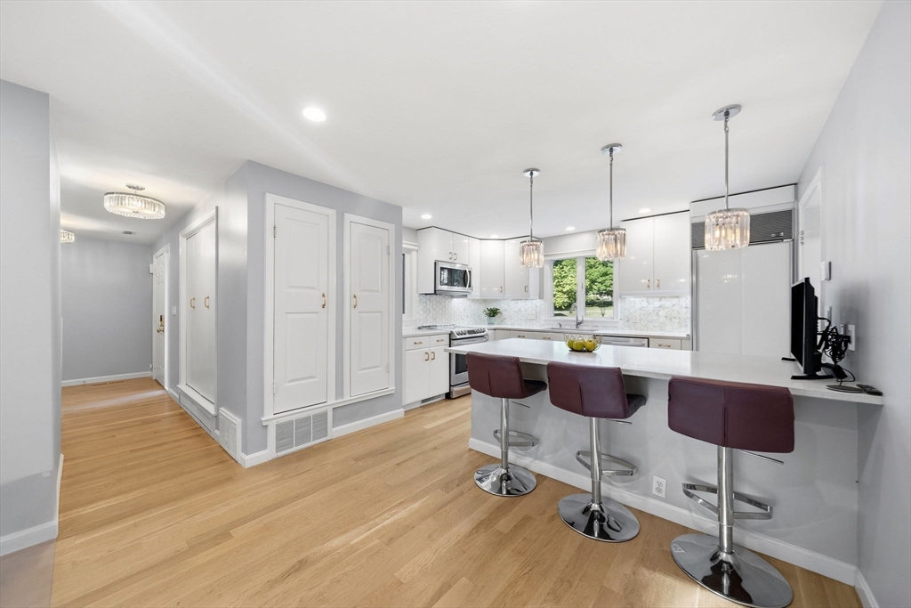 16 Coltsway, Unit 16 Wayland, MA 01778 - Photo 9 of 21