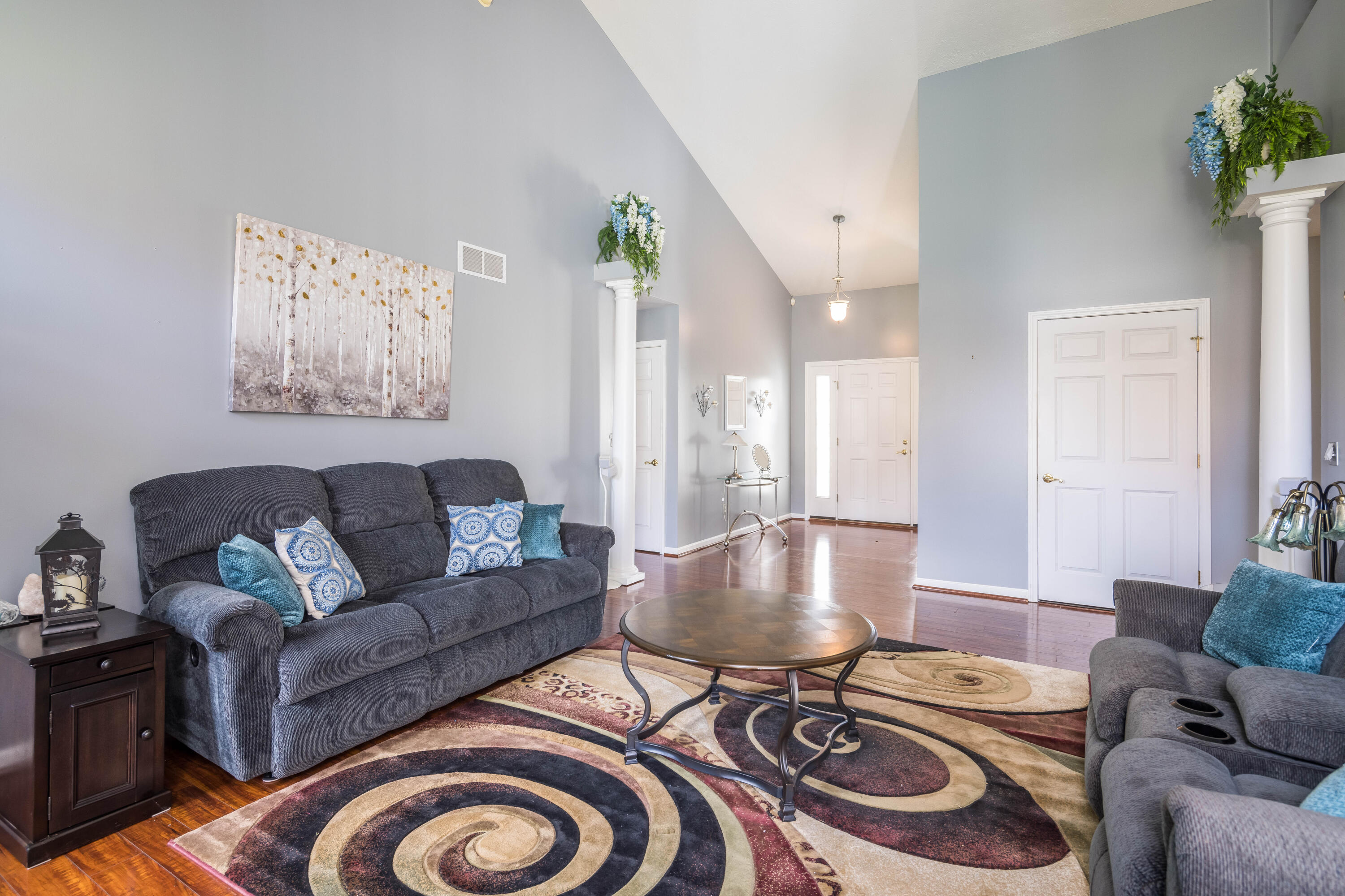 4549 Forest Beach Road Watervliet, MI 49098 - Photo 11 of 28 entrance 2 side