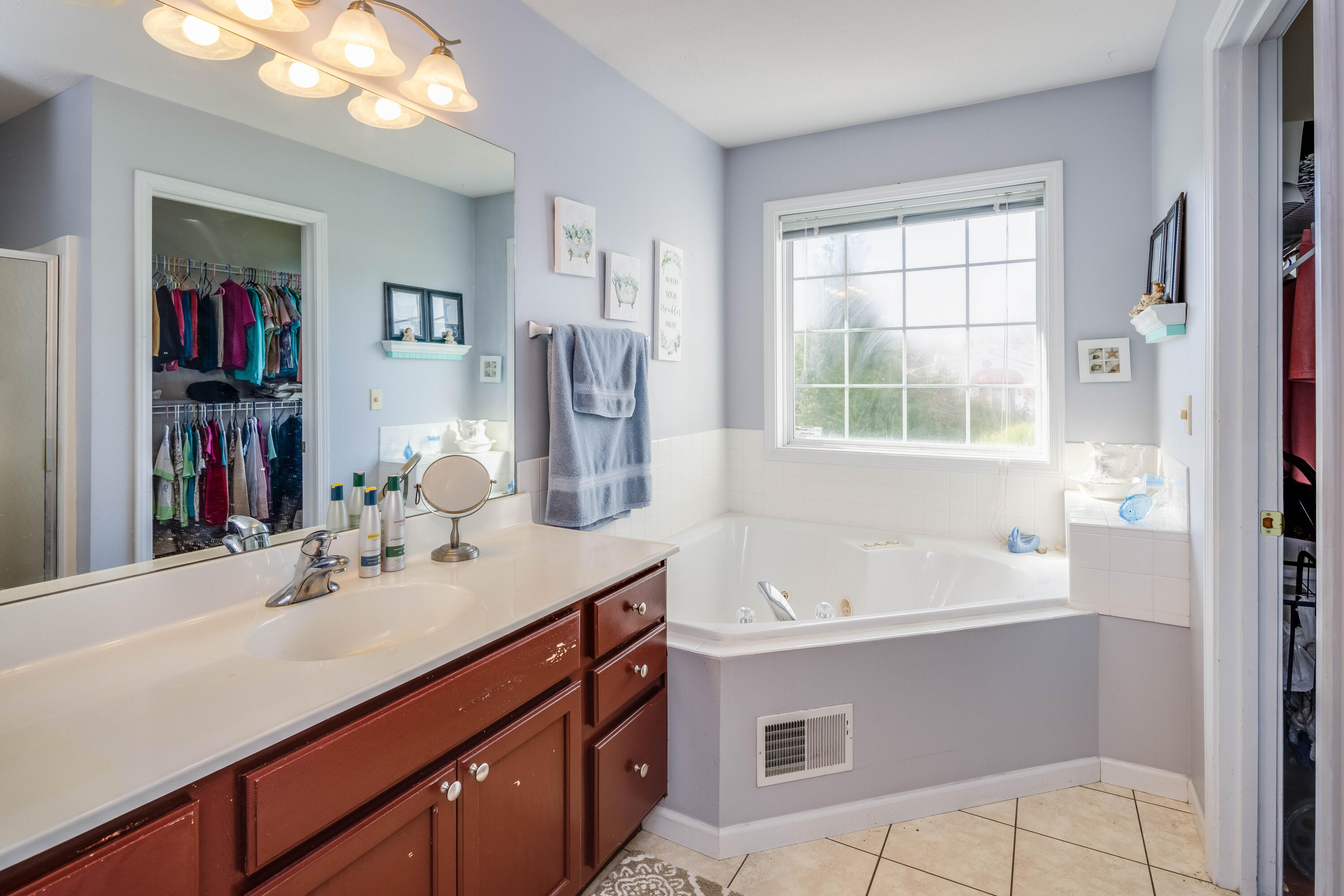 4549 Forest Beach Road Watervliet, MI 49098 - Photo 16 of 28 master bath