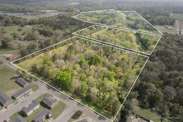 $99,000 | 144 Don Curt Boulevard, Ellisville, MS 39437