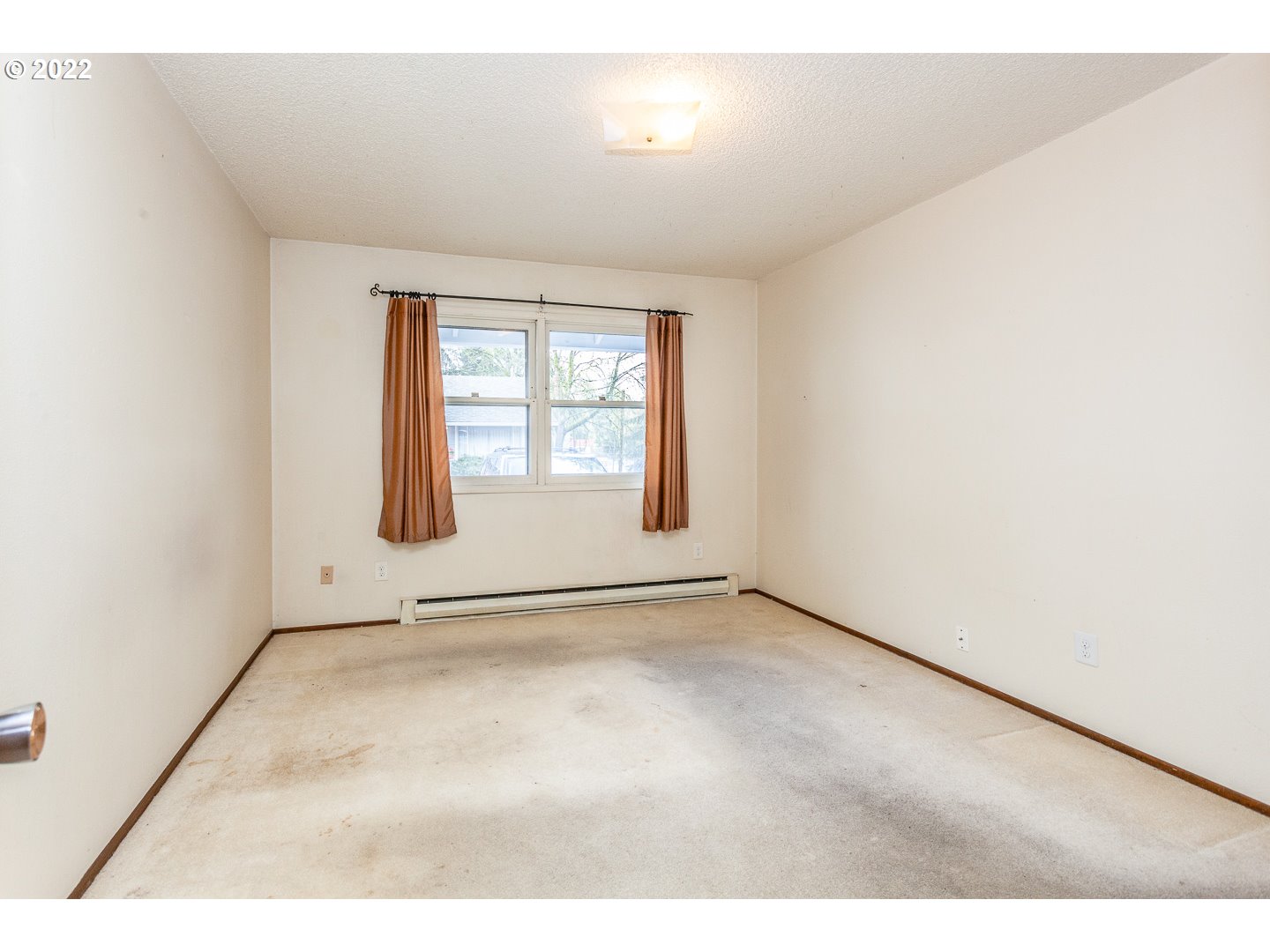 2677 Southwest Spring Garden Street Portland, OR 97219 - Photo 12 of 17 Gallery Image 12