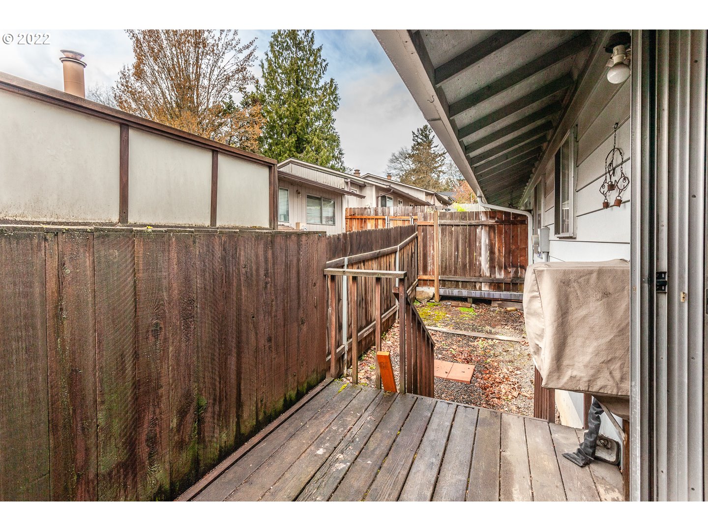2677 Southwest Spring Garden Street Portland, OR 97219 - Photo 16 of 17 Gallery Image 16