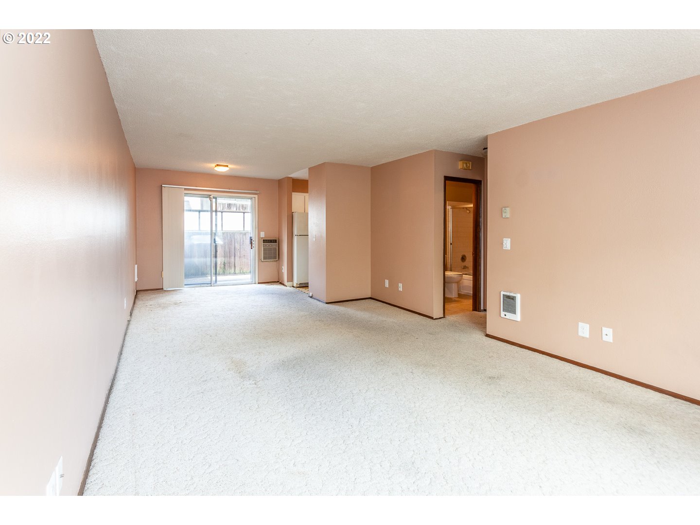 2677 Southwest Spring Garden Street Portland, OR 97219 - Photo 4 of 17 Gallery Image 4