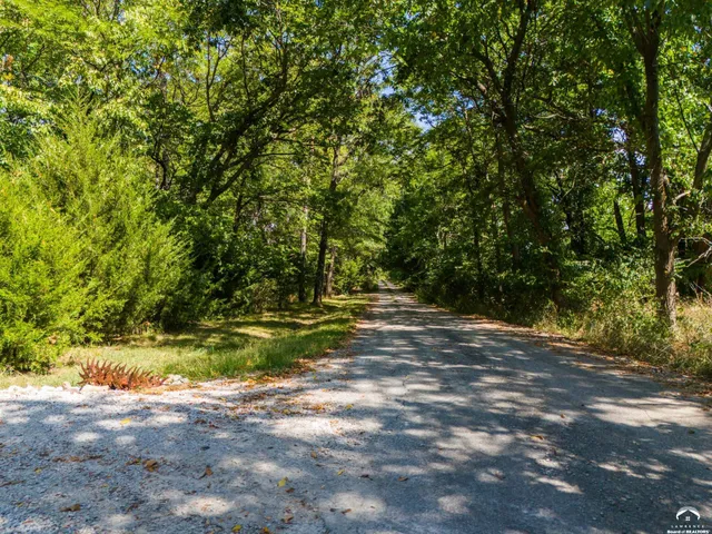 $2,400,000 | 1008 North 1700th Road, Lawrence, KS 66049