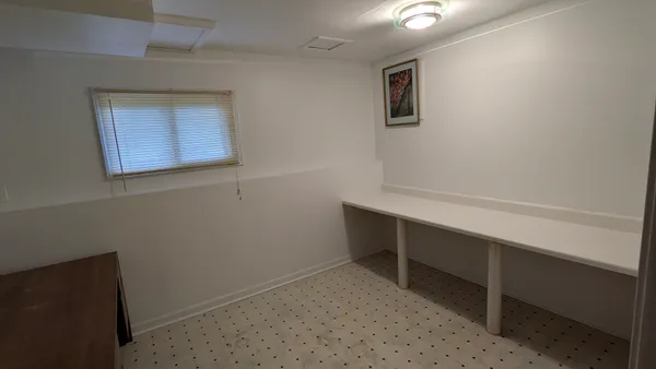 $558,000 | 2284 Briarhill Drive, Naperville, IL 60565