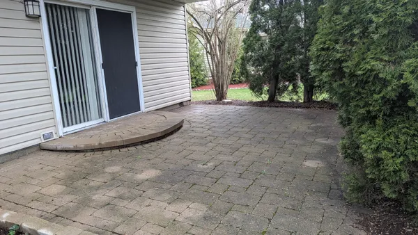 $519,900 | 2284 Briarhill Drive, Naperville, IL 60565