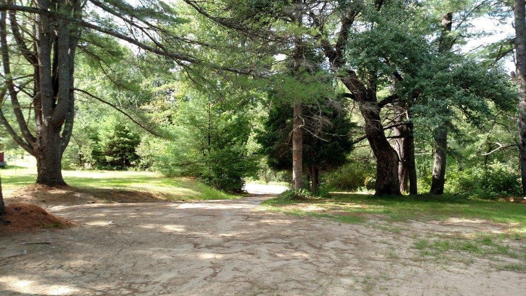 33 Jugtown Road Naples, ME 04055 - Photo 3 of 21 Driveway