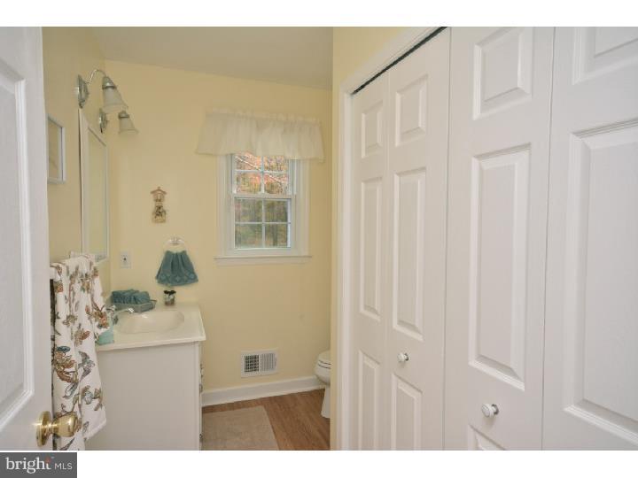 248 Federal City Road Pennington, NJ 08534 - Photo 12 of 25 Gallery Image 12