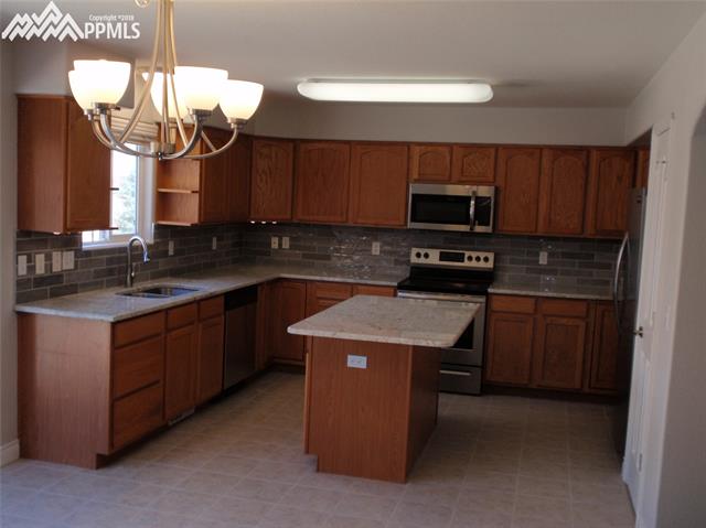 4862 Sand Ripples Lane Colorado Springs, CO 80922 - Photo 2 of 18 Gallery Image 2
