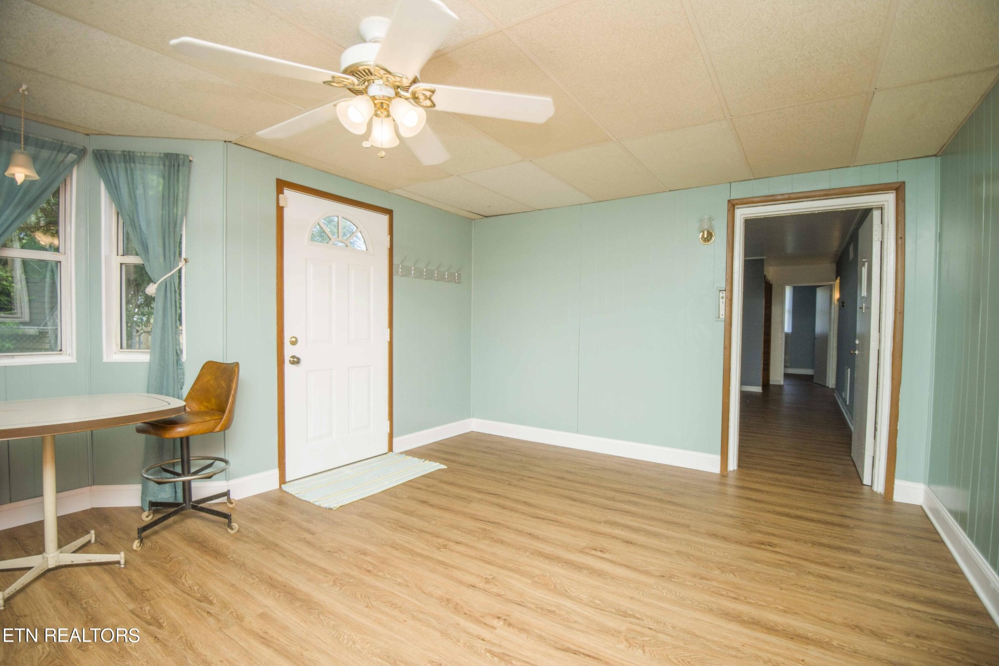 114 Manchester Road Oak Ridge, TN 37830 - Photo 5 of 31
