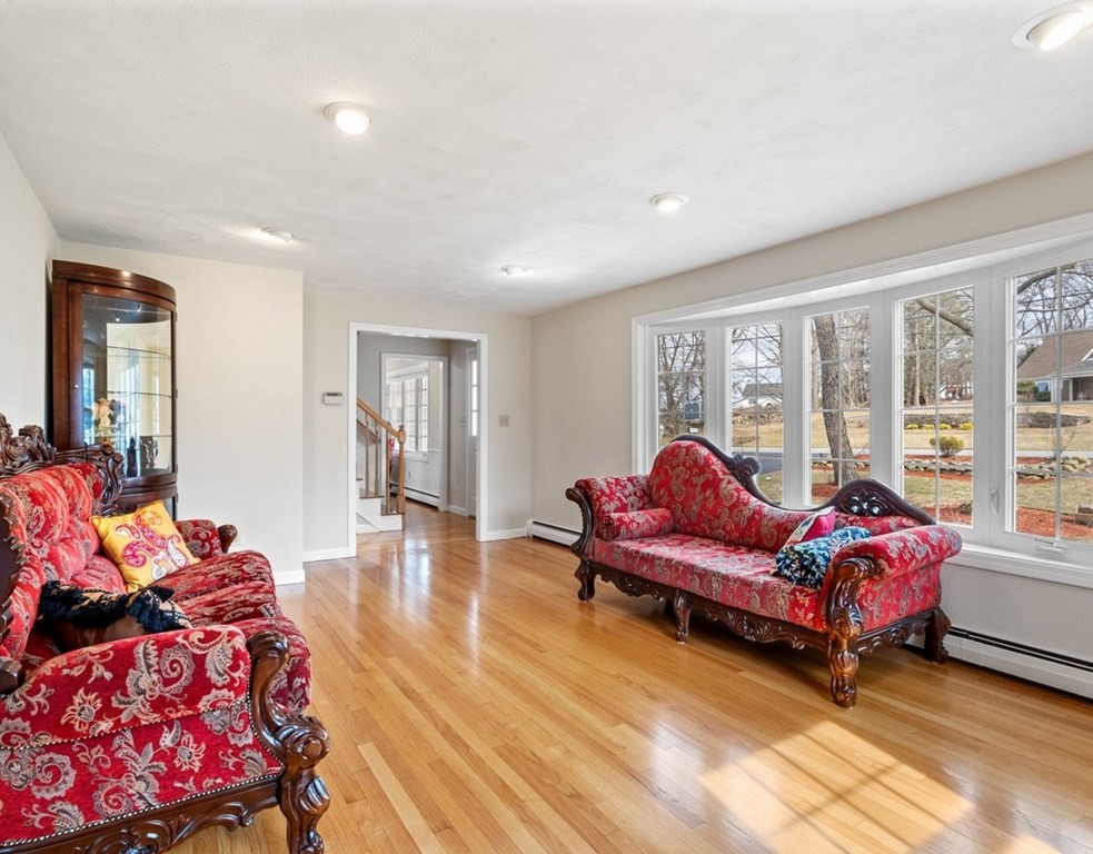 199 Ruggles Street Westborough, MA 01581 - Photo 15 of 42 Gallery Image 15