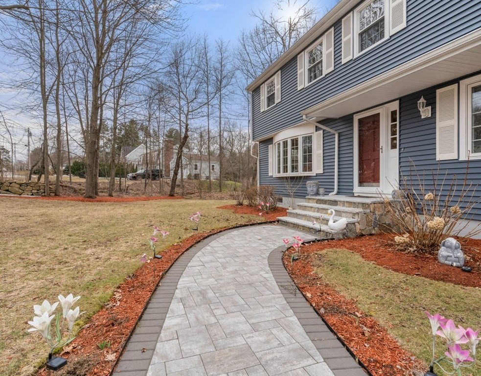 199 Ruggles Street Westborough, MA 01581 - Photo 2 of 42 Gallery Image 2