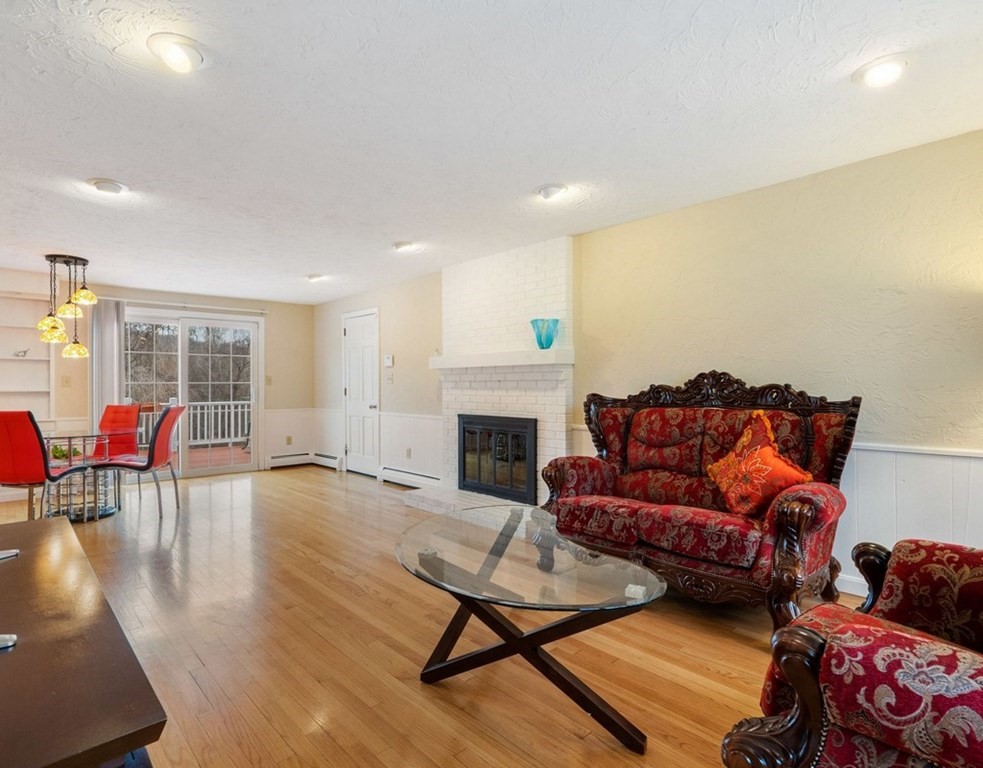 199 Ruggles Street Westborough, MA 01581 - Photo 6 of 42 Gallery Image 6