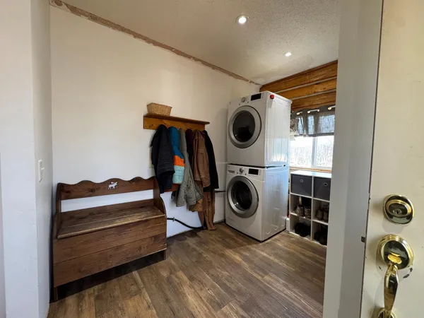 $499,900 | 66605 Norway Spruce Road, Finlayson, MN 55735