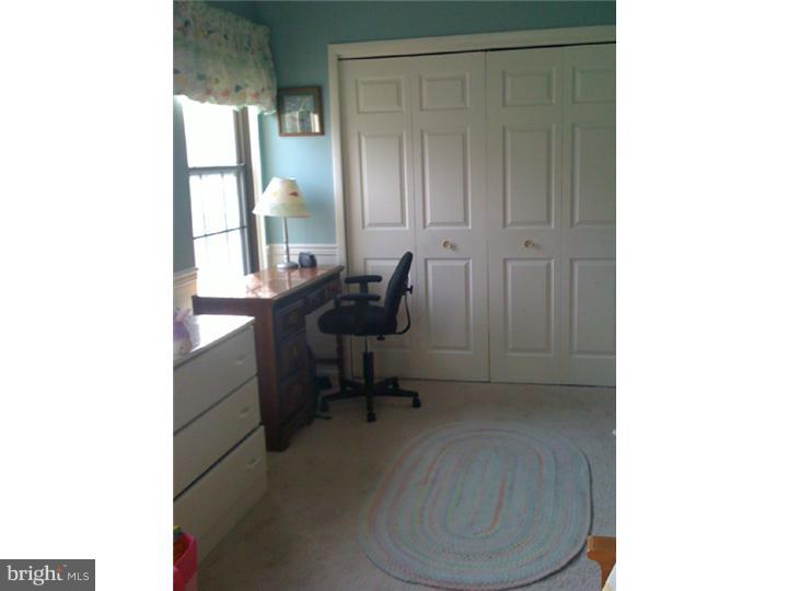 34 Christopher Road Voorhees, NJ 08043 - Photo 15 of 25
