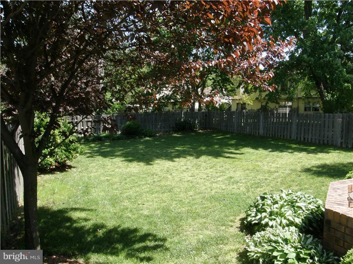 34 Christopher Road Voorhees, NJ 08043 - Photo 19 of 25