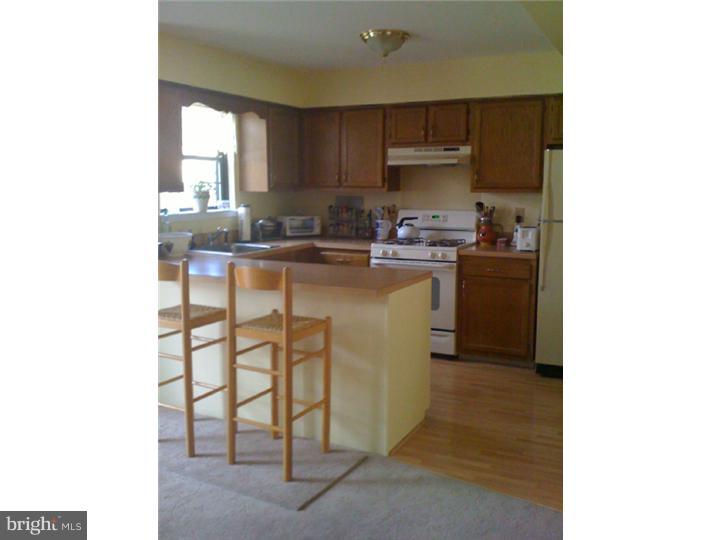 34 Christopher Road Voorhees, NJ 08043 - Photo 3 of 25