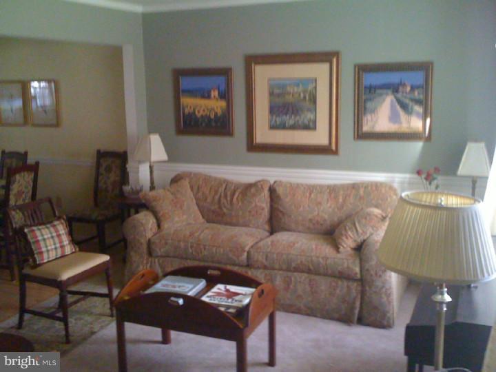 34 Christopher Road Voorhees, NJ 08043 - Photo 8 of 25