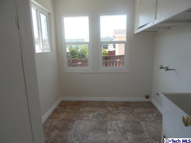 1740 West Kenneth Road Glendale, CA 91201 - Photo 14 of 24 Additional Photo