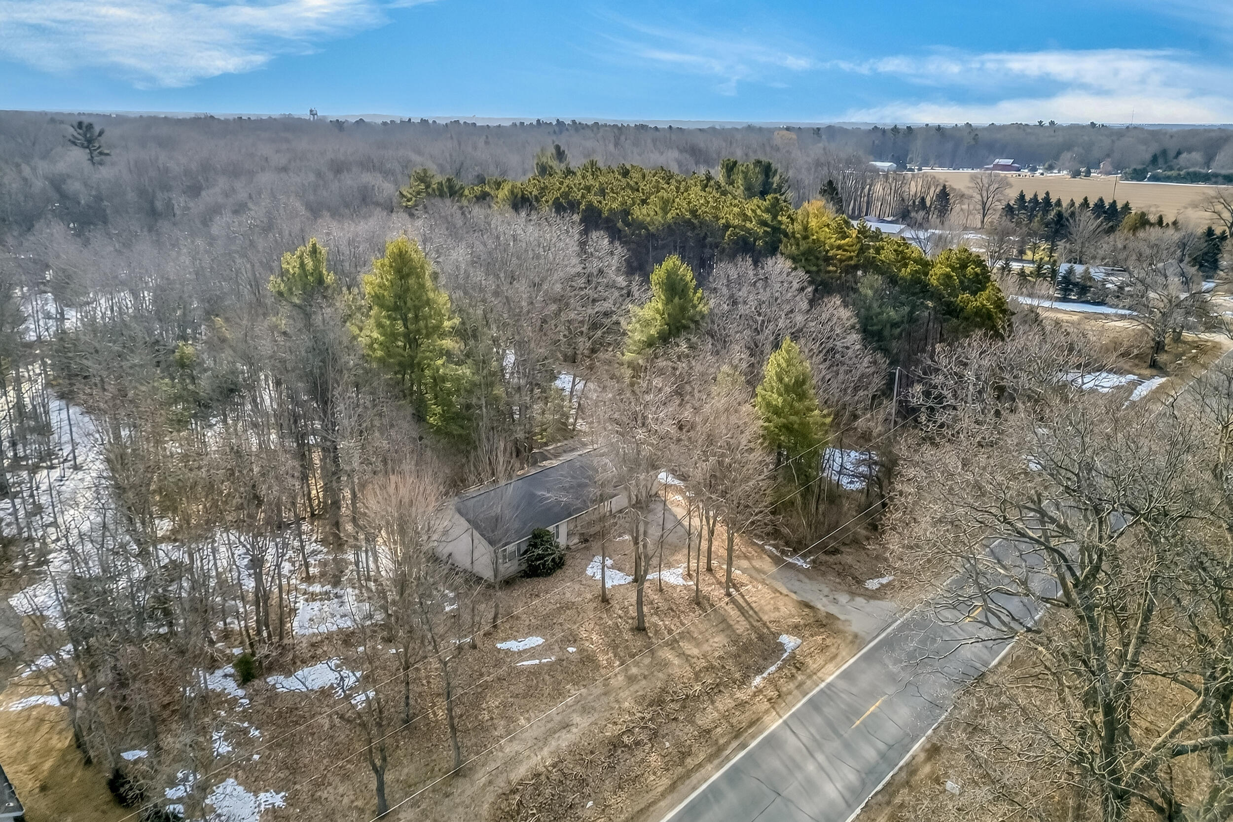 9324 Whitbeck Road Montague, MI 49437 - Photo 3 of 49 9324 whitbeck-5