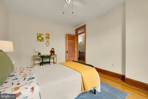 $1,200,000 | 624 D Street Northeast, Washington, DC 20002