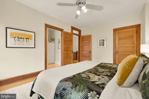 $1,200,000 | 624 D Street Northeast, Washington, DC 20002