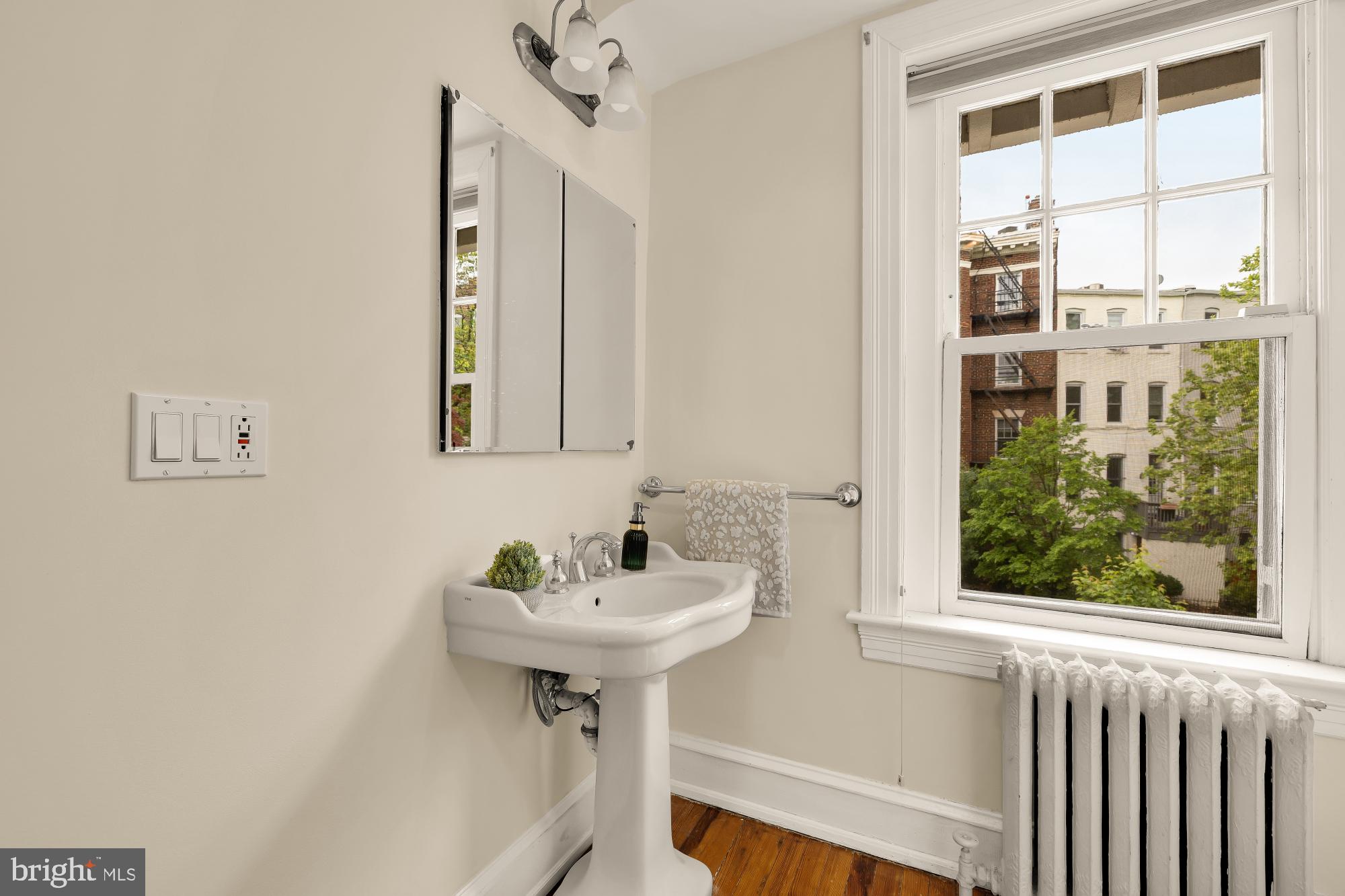 624 D Street Northeast Washington, DC 20002 - Photo 31 of 47