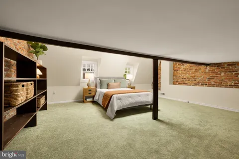 $1,200,000 | 624 D Street Northeast, Washington, DC 20002